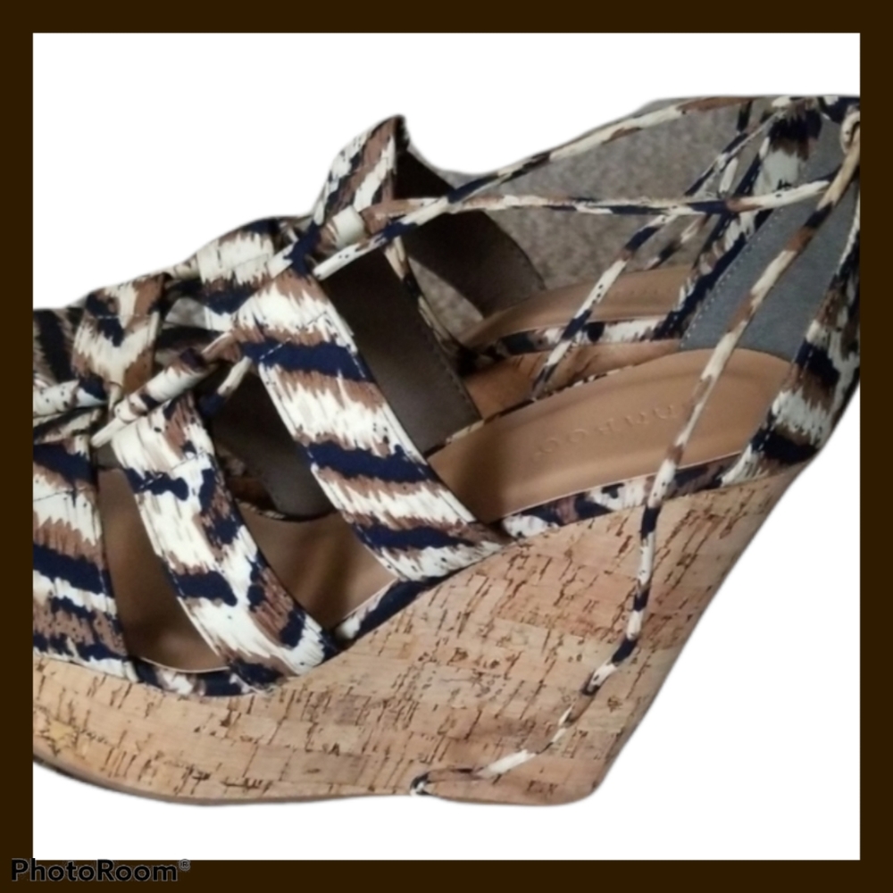 Platform wedge sandals